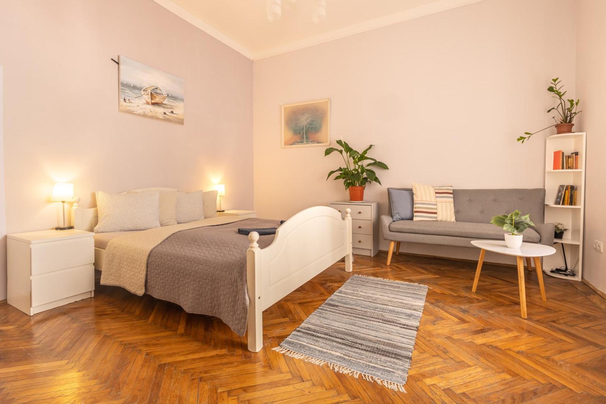 Gellerico Rooms At Horanszky Street Будапеща Екстериор снимка